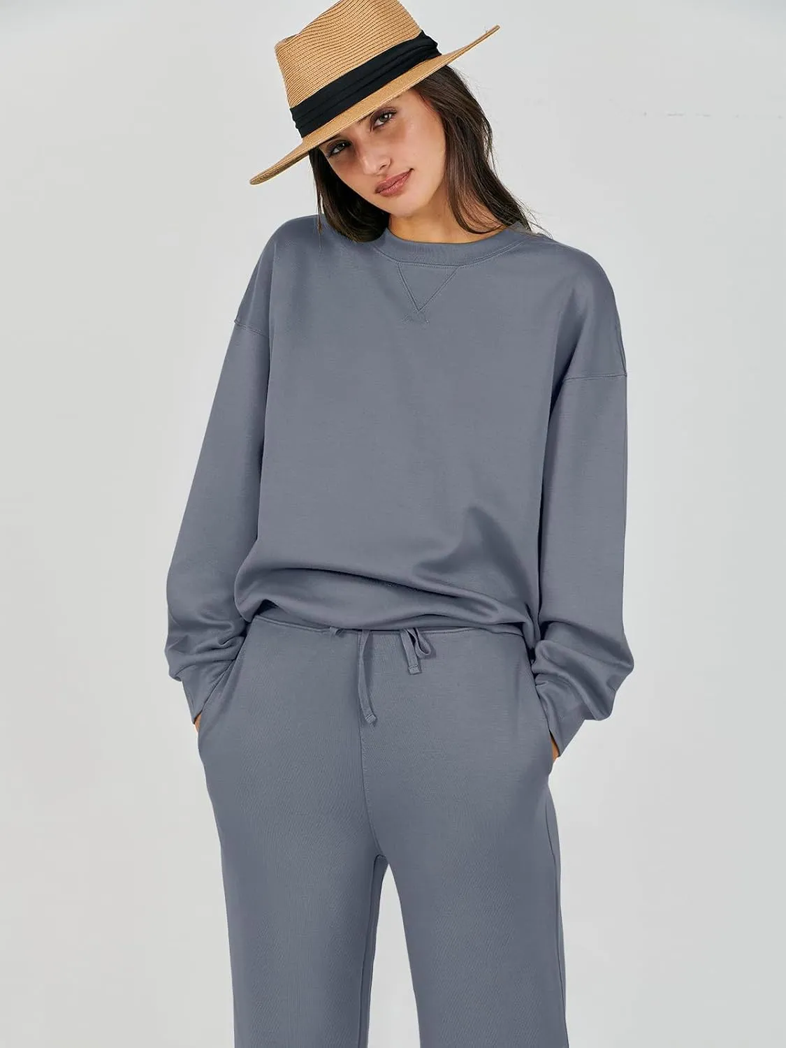 Caracilia Women's 2 Piece Outfits Sweatsuit Fall Crewneck Sweatshirts Wide Leg Pants Lounge Matching Sweat Sets Tracksuit