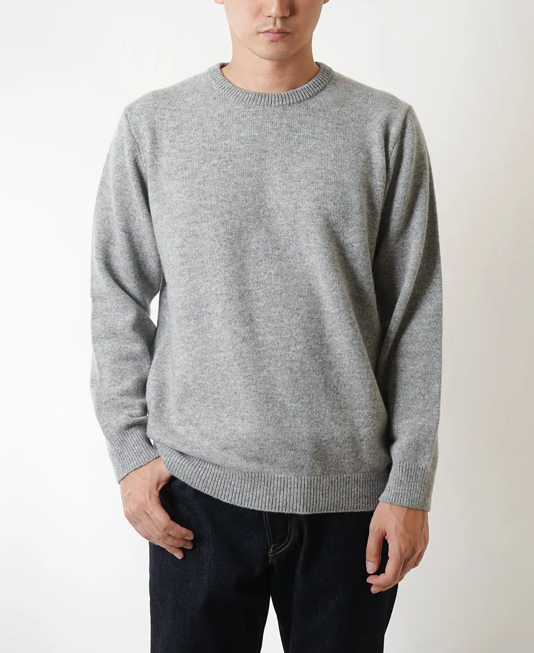 CREW NECK SWEATER  MOONCASTLE