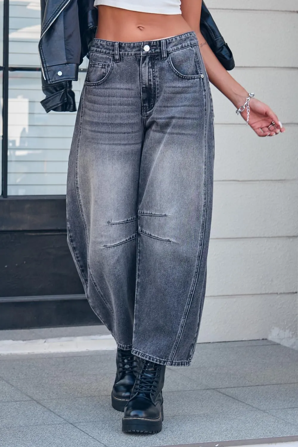 Mid Rise Barrel Jeans for Women Mid Waist Wide Leg Cropped Denim Pants Y2k Baggy Boyfriend Jeans with Pockets