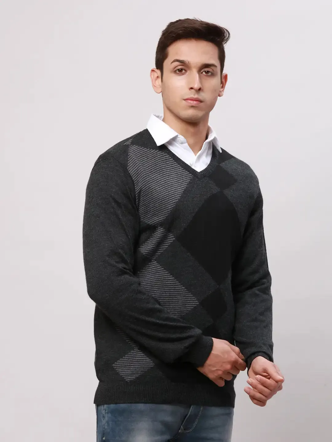 Park Avenue Men Black Regular Fit Argyle Cotton Full Sleeve V Neck Collar Pullovers