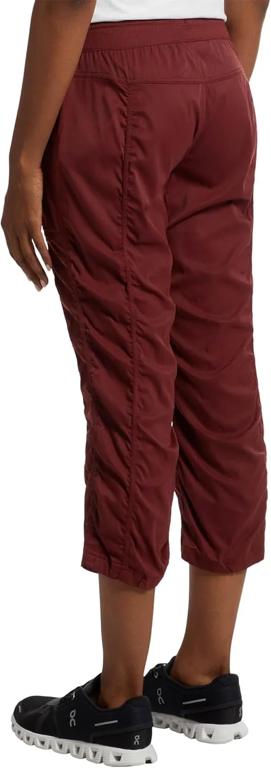 THE NORTH FACE Women's Aphrodite 2.0 Capri | Moisture Wicking Jogger Pants